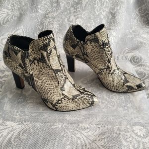 Franco Sarto Bootie